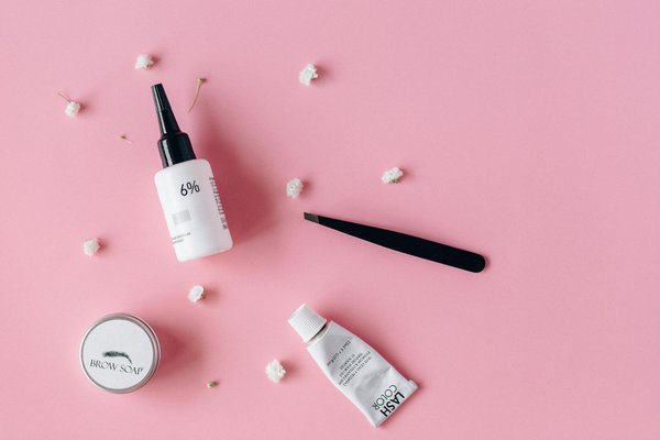 Boucles d'oreilles pierres naturelles : la tendance à adopter